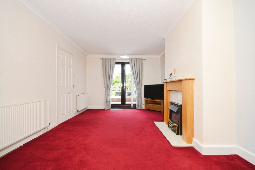 Property photo 3 of 14 Photo