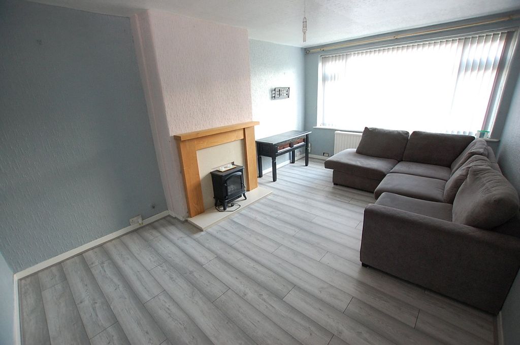 Property photo 2 of 14 Picture No. 01