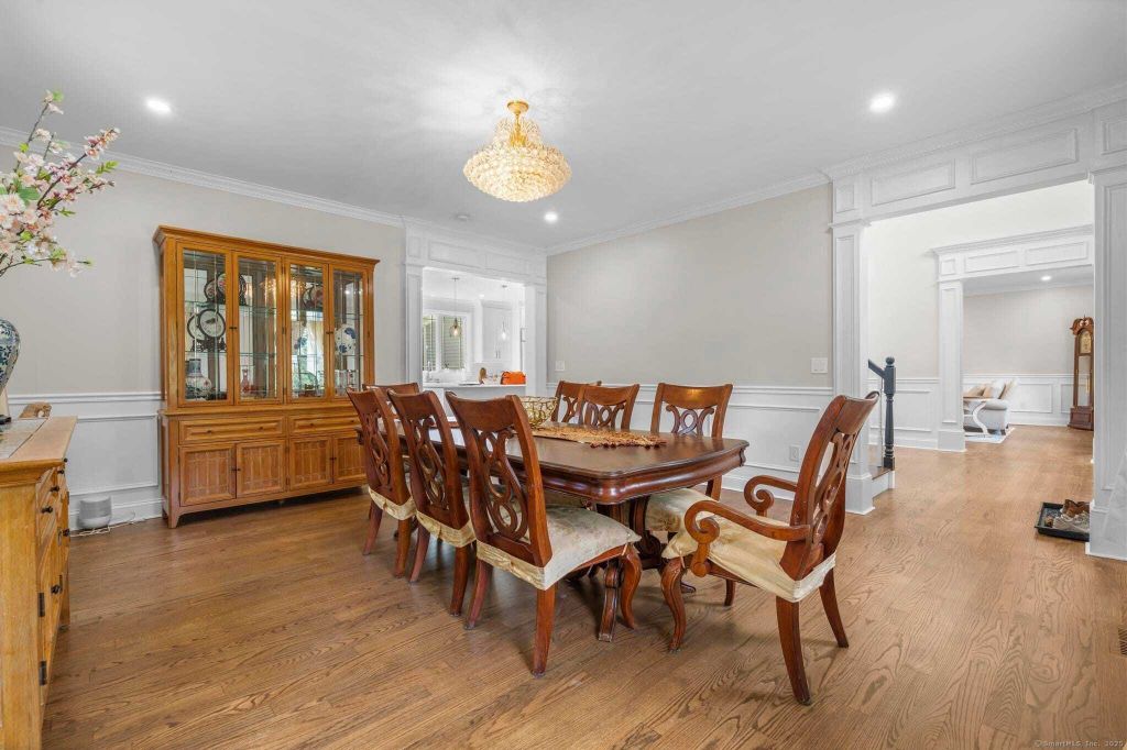 Property photo 2 of 3 <Alttext/>