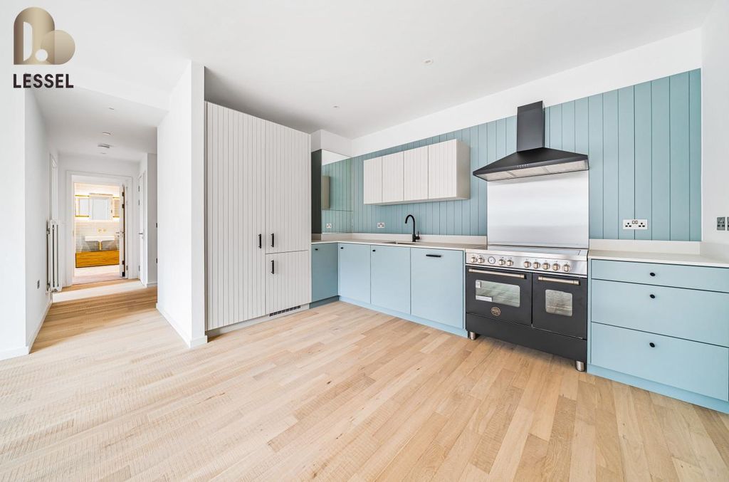 Property photo 3 of 12 52879F66-F149-42d8-Be0B-6E0A256Dce21.Jpg