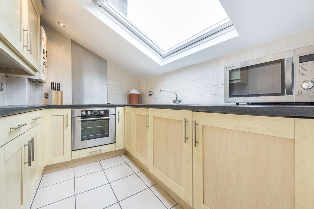 Property photo 2 of 9 7-37-The-Mall-06