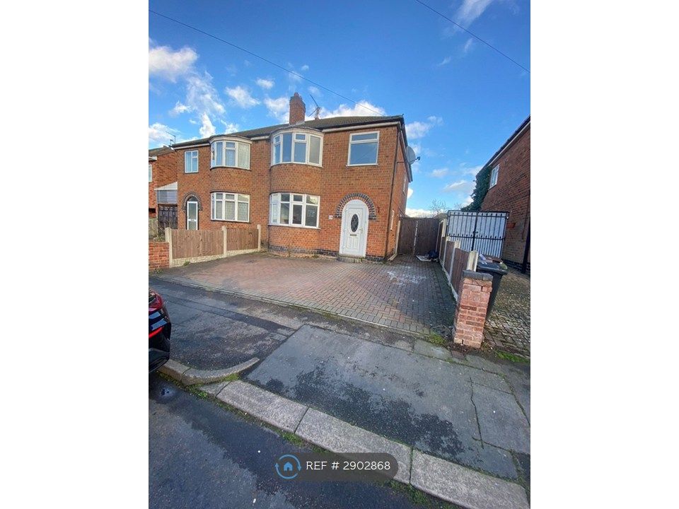 Property photo 3 of 25