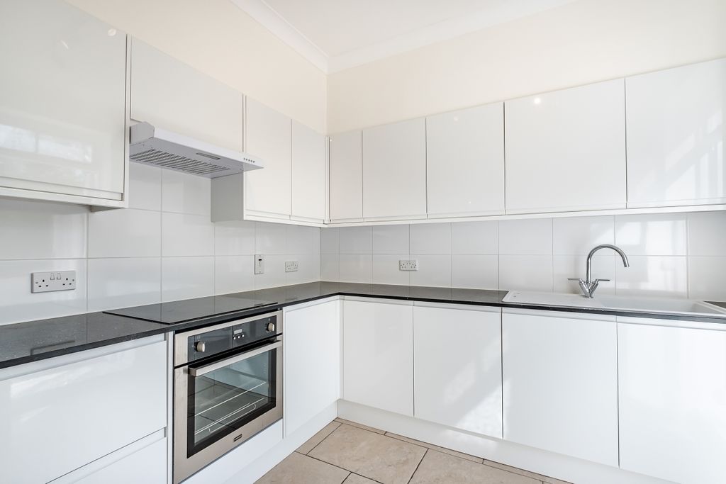 Property photo 2 of 17 Kitchen