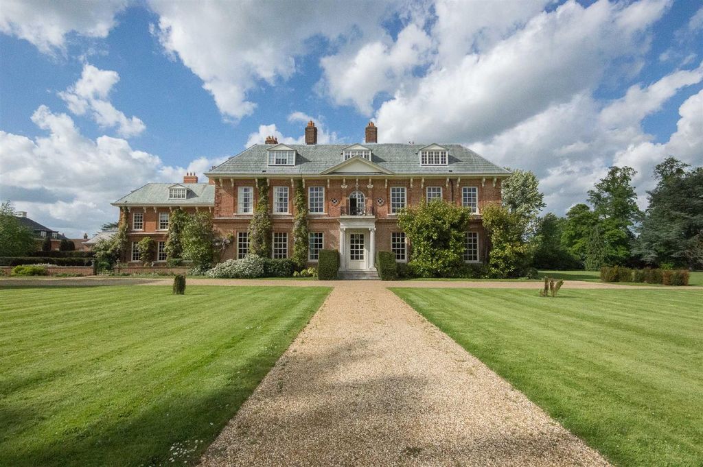 Property photo 1 of 25