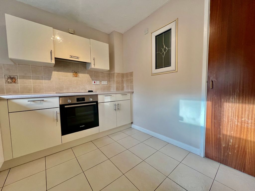 Property photo 3 of 10 Img_0523