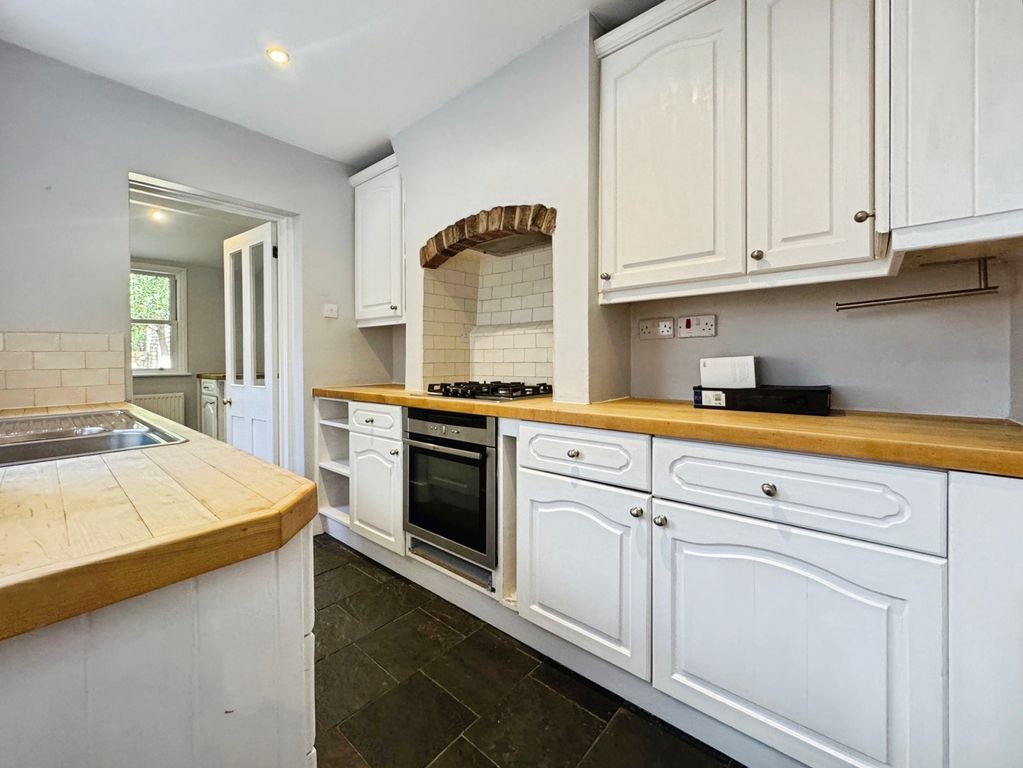 Property photo 2 of 12 Pbox-Img.Jpg