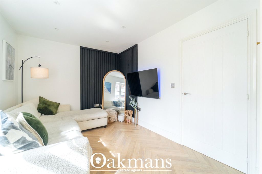 Additional image 4 of 2 bed flat for saleMacniece Close, Birmingham, West Midlands B29