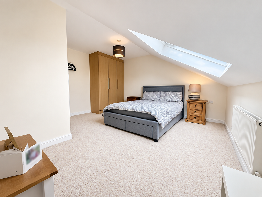 Property photo 3 of 11