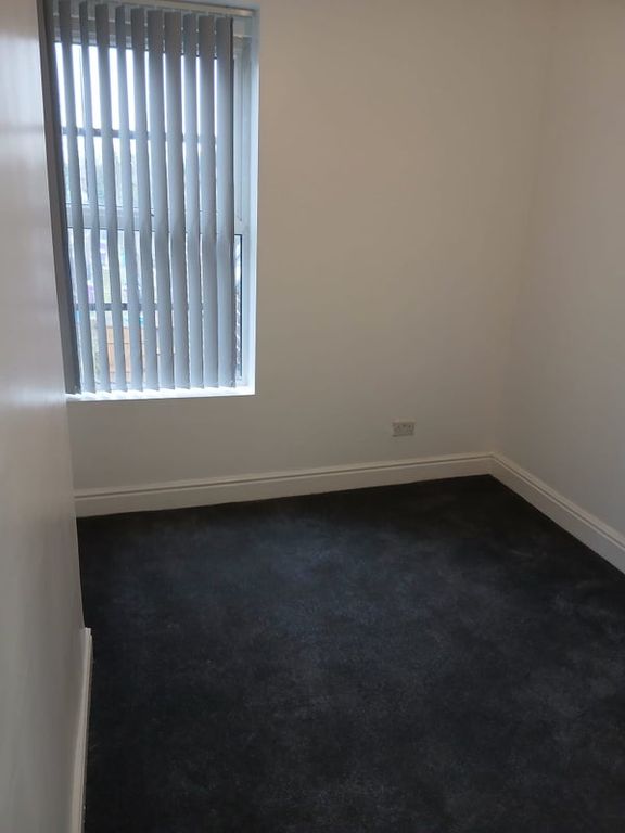 Property photo 3 of 7 Gallery