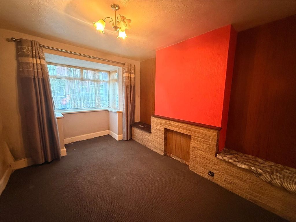 Property photo 2 of 12 Picture No. 16