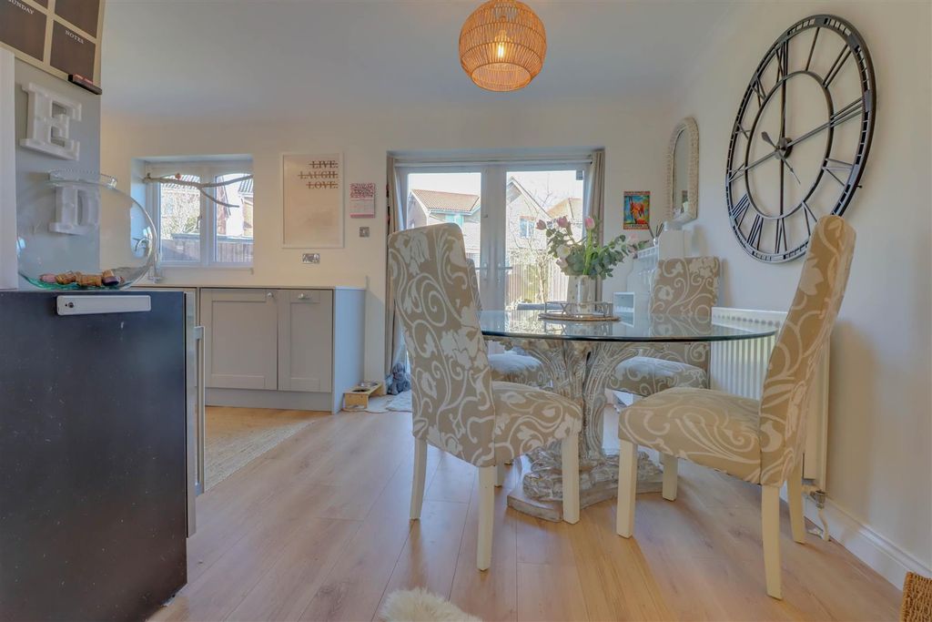 Property photo 2 of 18 28Ramseychasenew-3Kitchen.Jpg