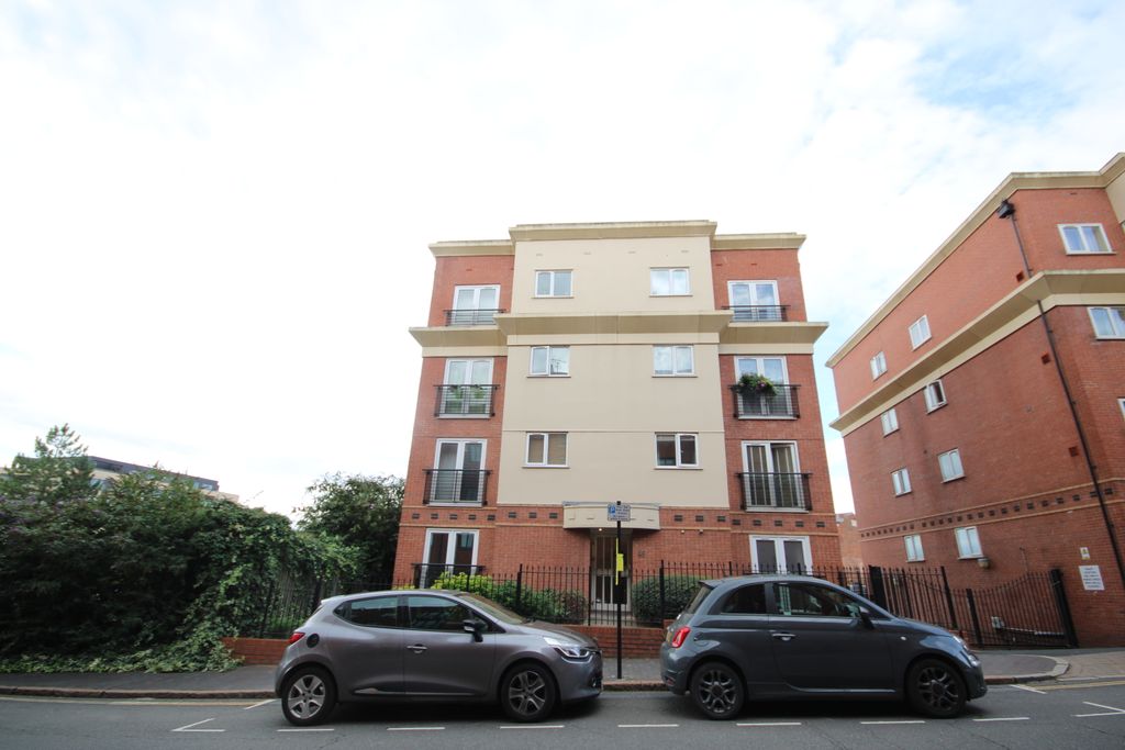 Property photo 1 of 10