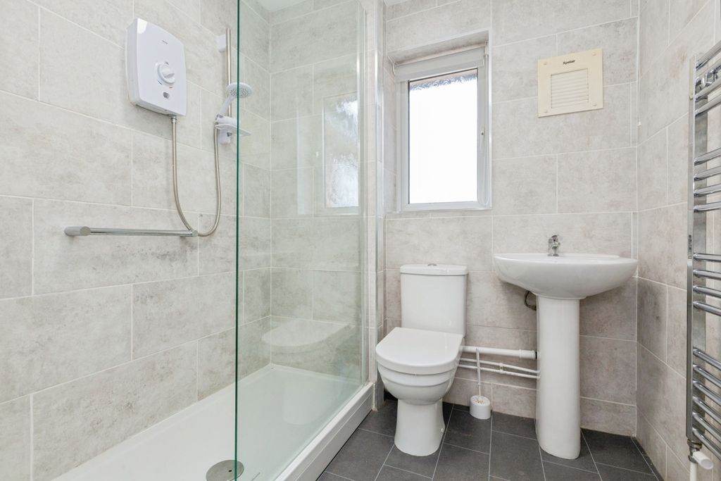 Property photo 3 of 18 Pbox-Img.Jpg