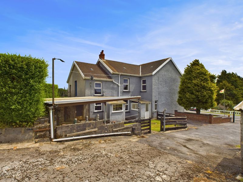 Property photo 2 of 34 Photo 27