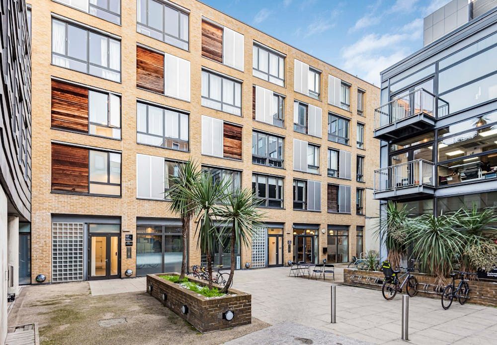 Property photo 3 of 12