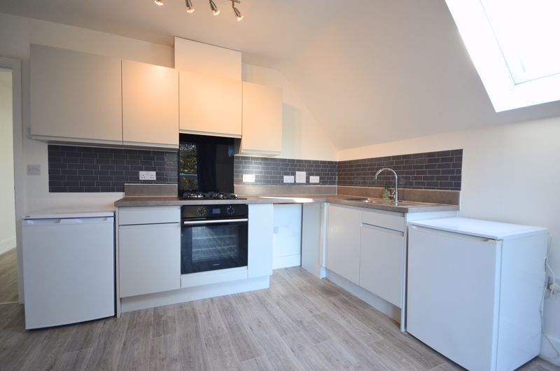 Property photo 3 of 12 Photo 11