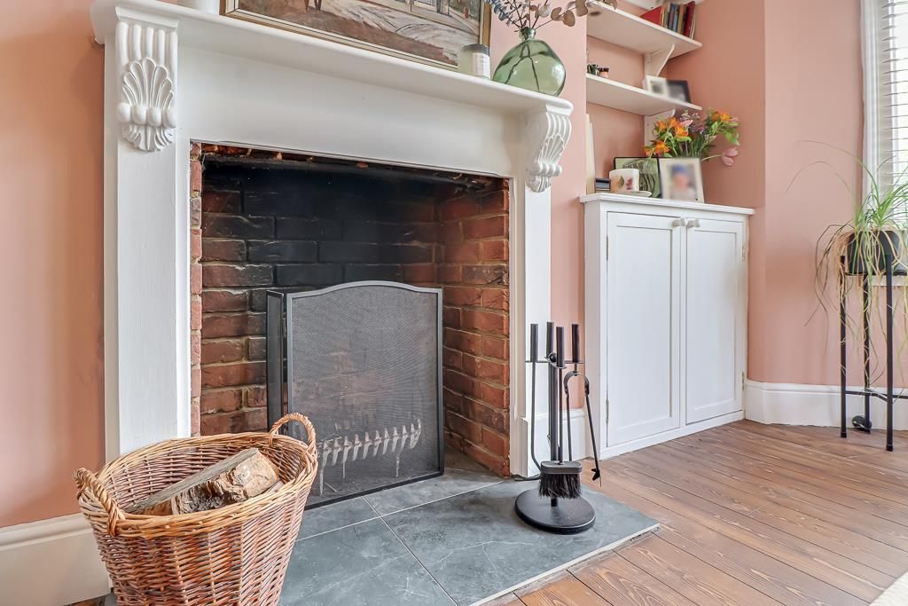 Property photo 3 of 45 Lounge