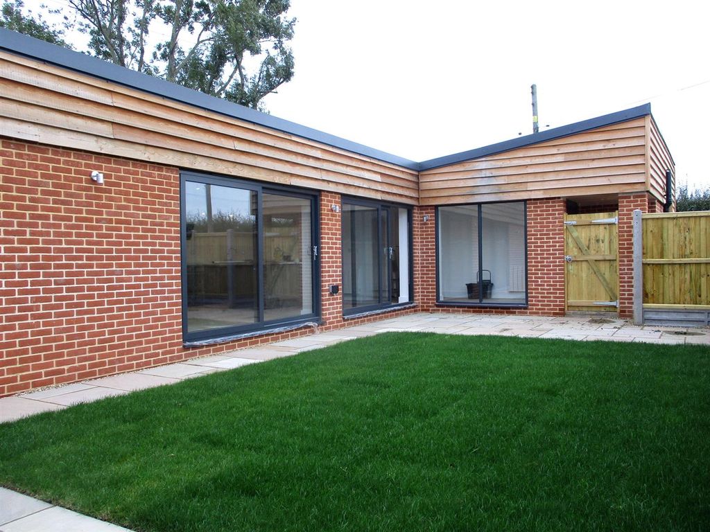 Property photo 2 of 5 Garden.Jpg