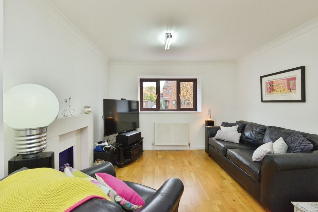 Property photo 2 of 5