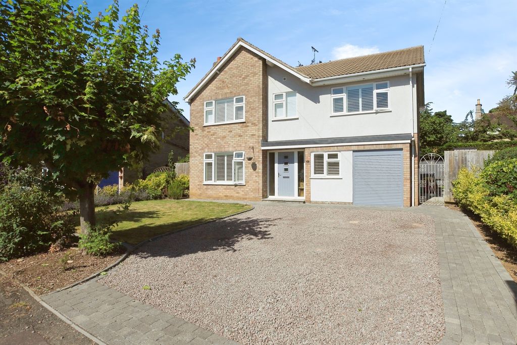 Property photo 1 of 17