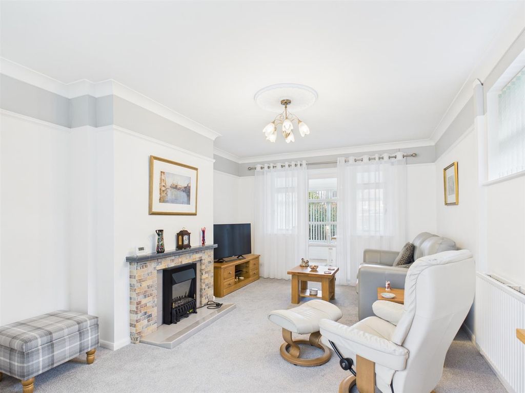 Property photo 3 of 13 Lounge 1.Jpg