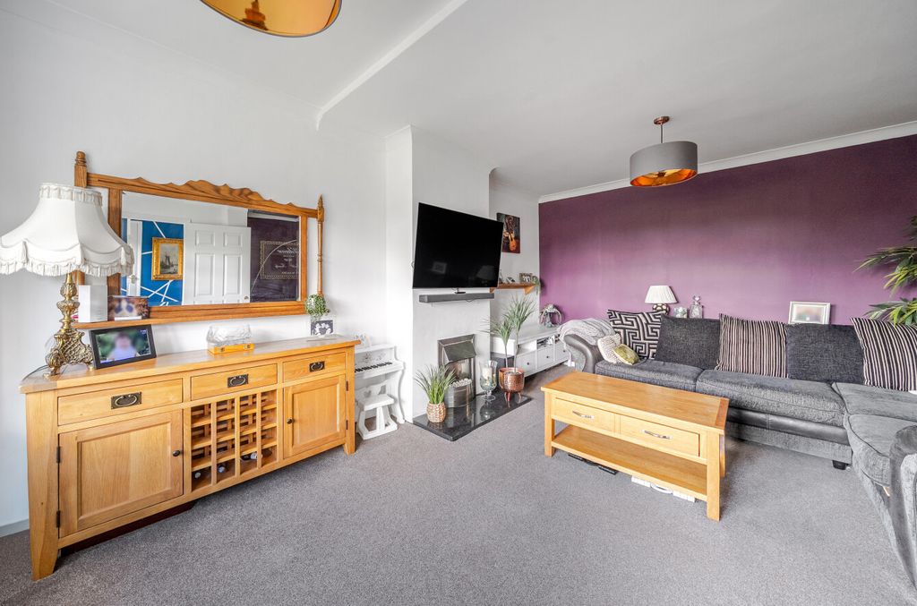 Property photo 2 of 30 1446801-12-69E630...