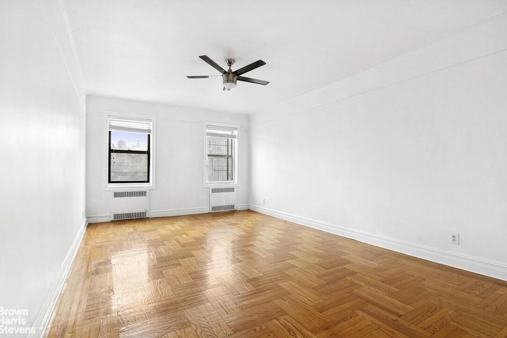 Property photo 3 of 9 <Alttext/>