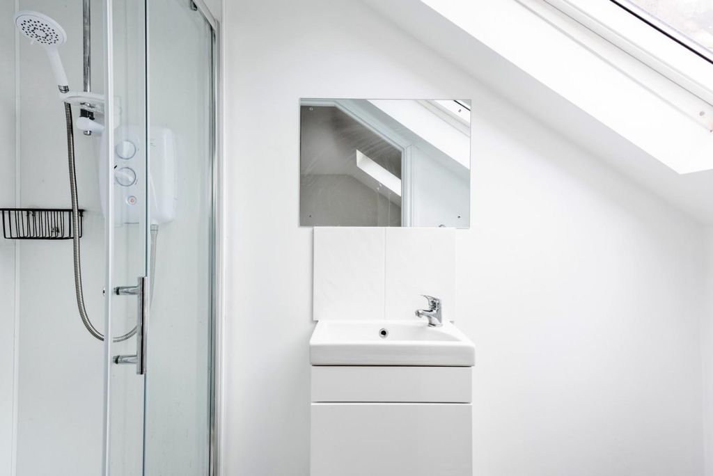 Additional image 12 of 4 bed terraced house to rentPera Place, Bath BA1