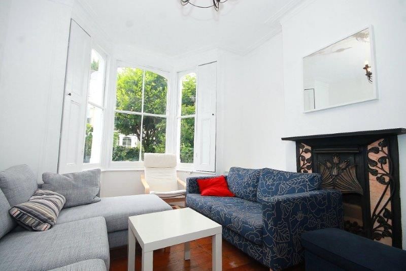 Property photo 3 of 10