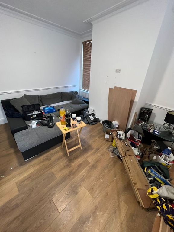 Property photo 3 of 5