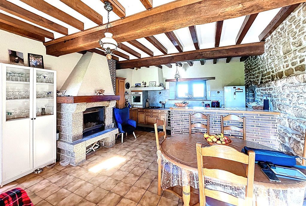 Property photo 3 of 16 Photo 2