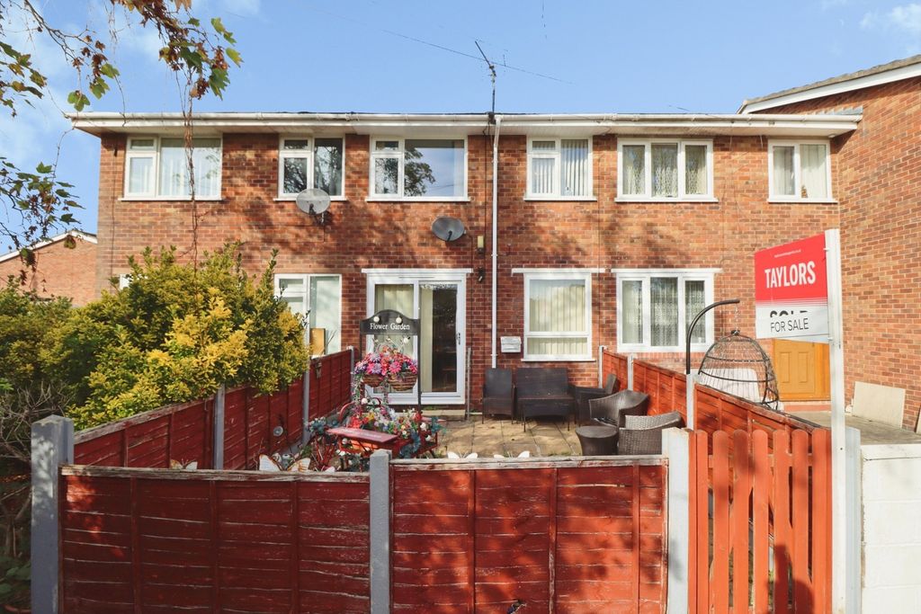 Property photo 1 of 18 Pbox-Img.Jpg