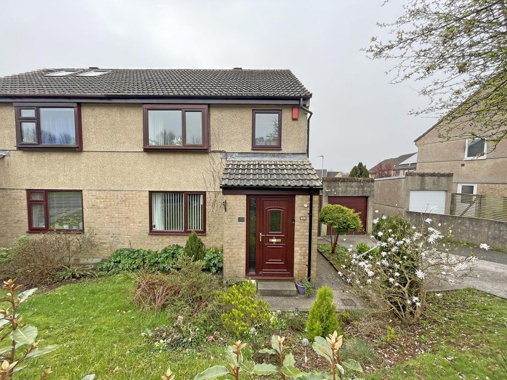 Property photo 1 of 15 Church Park Road 26 - Front......Jpg