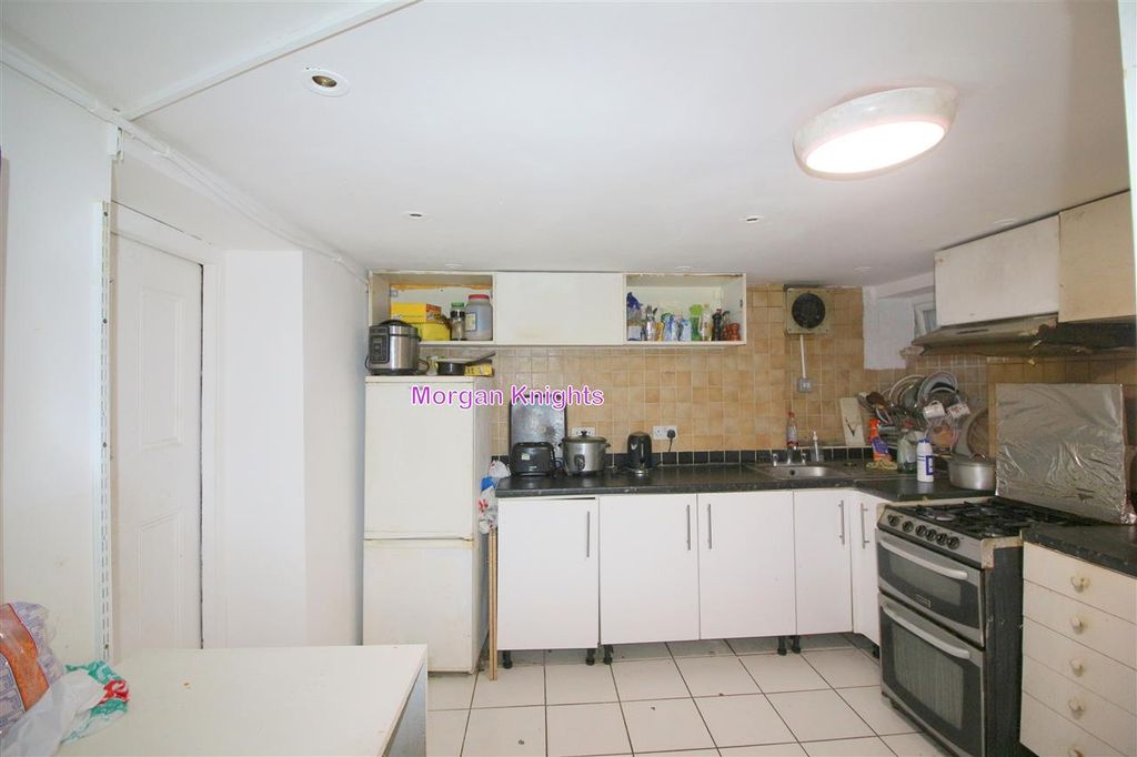 Property photo 3 of 10 Kitchen (Basement):