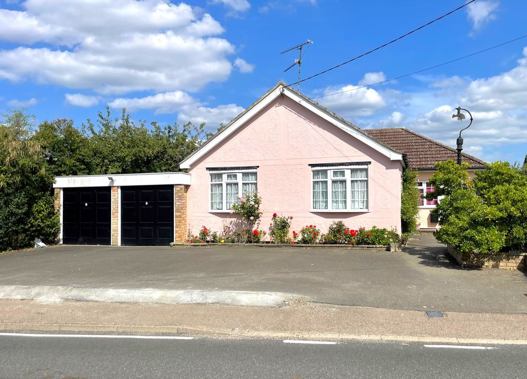 Property photo 1 of 26