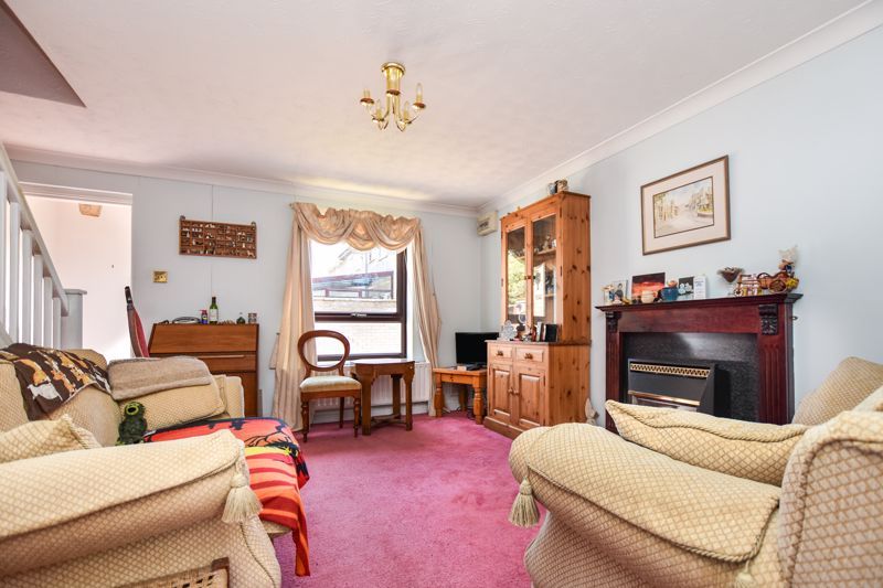 Property photo 3 of 13 Photo 8