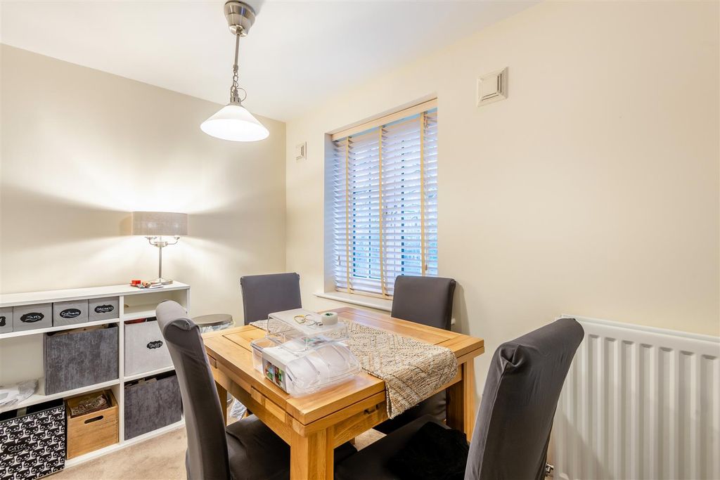 Property photo 3 of 13 Kitchen/Diner