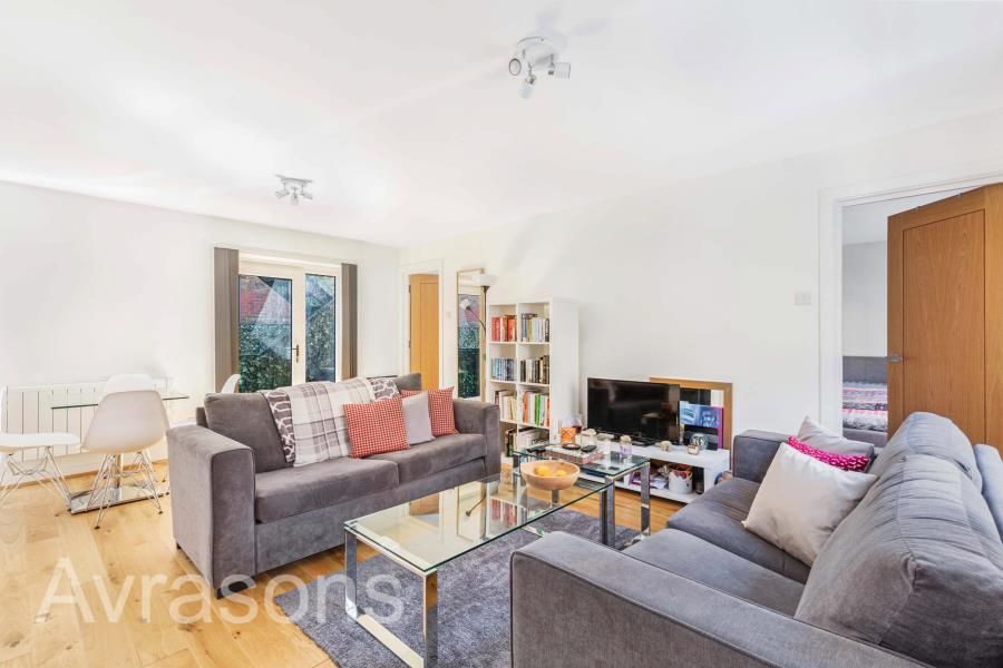 Property photo 2 of 10