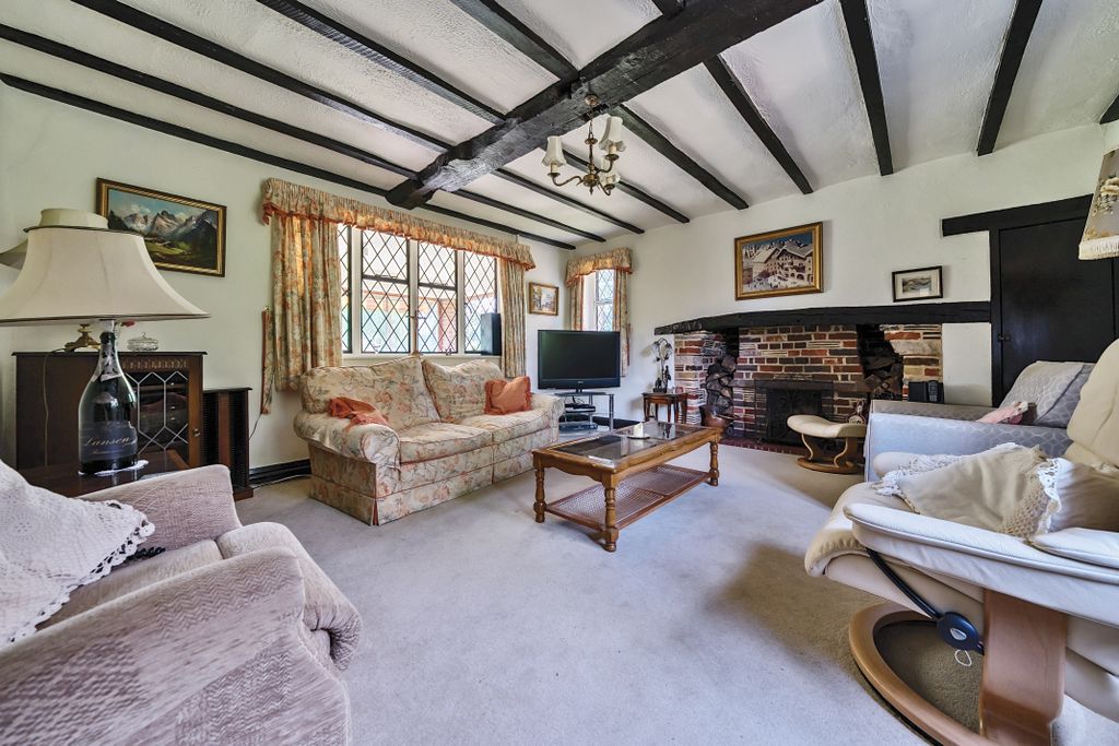 Property photo 2 of 14