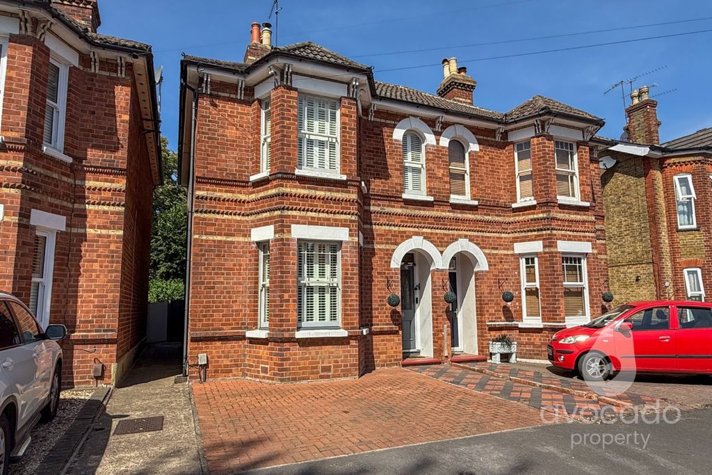 Property photo 1 of 12 5277032
