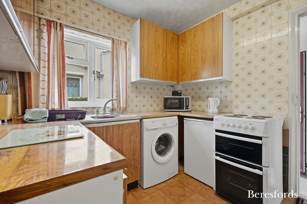 Property photo 2 of 20 Picture No. 08