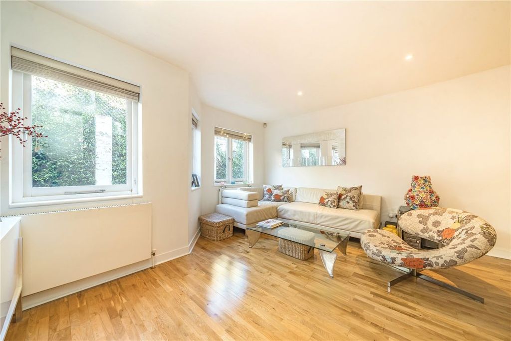 Property photo 2 of 9