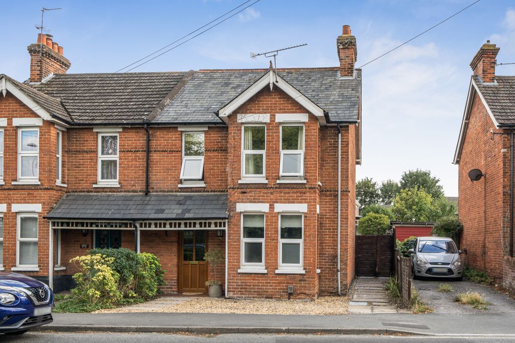 Property photo 1 of 18