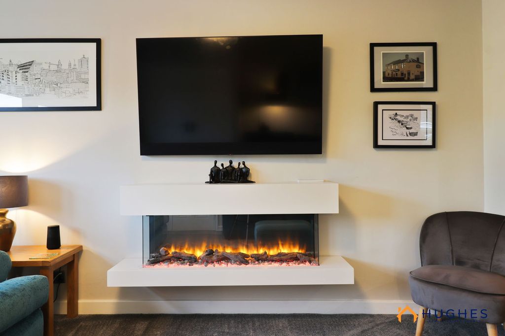 Property photo 3 of 39