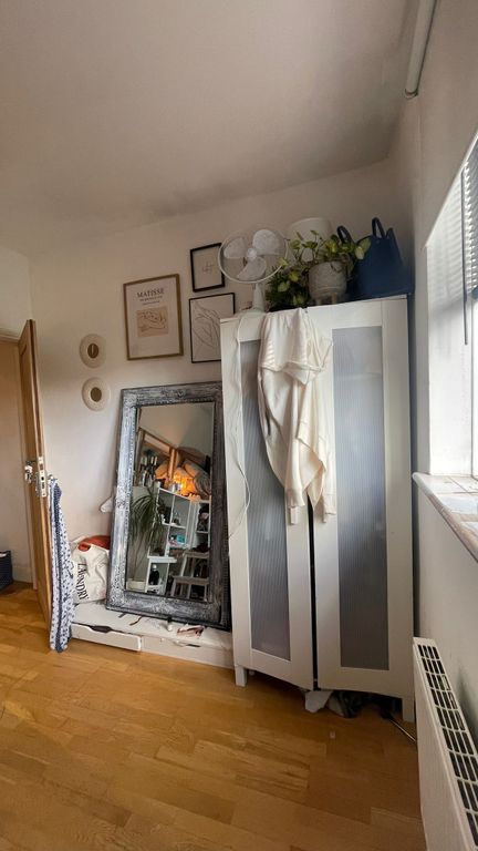 Property photo 2 of 3