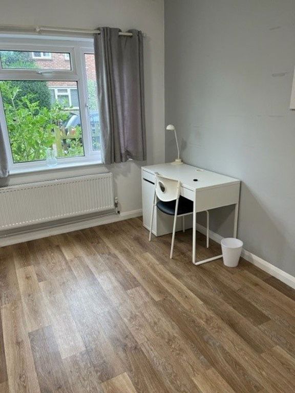 Property photo 3 of 3