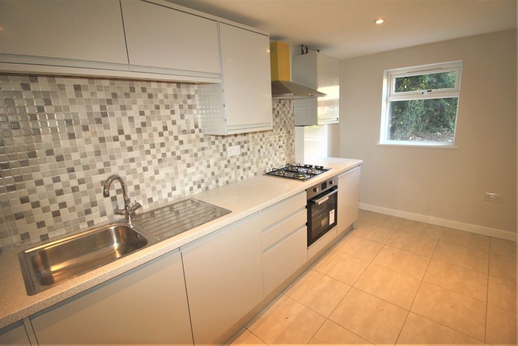 Property photo 3 of 9 2013782