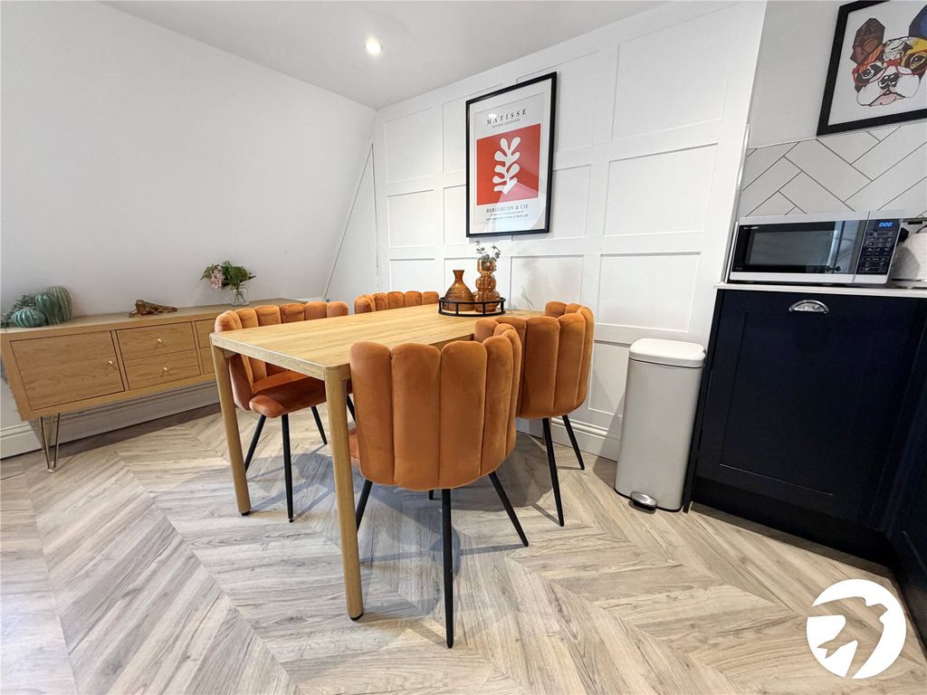 Property photo 1 of 10 Picture No. 06