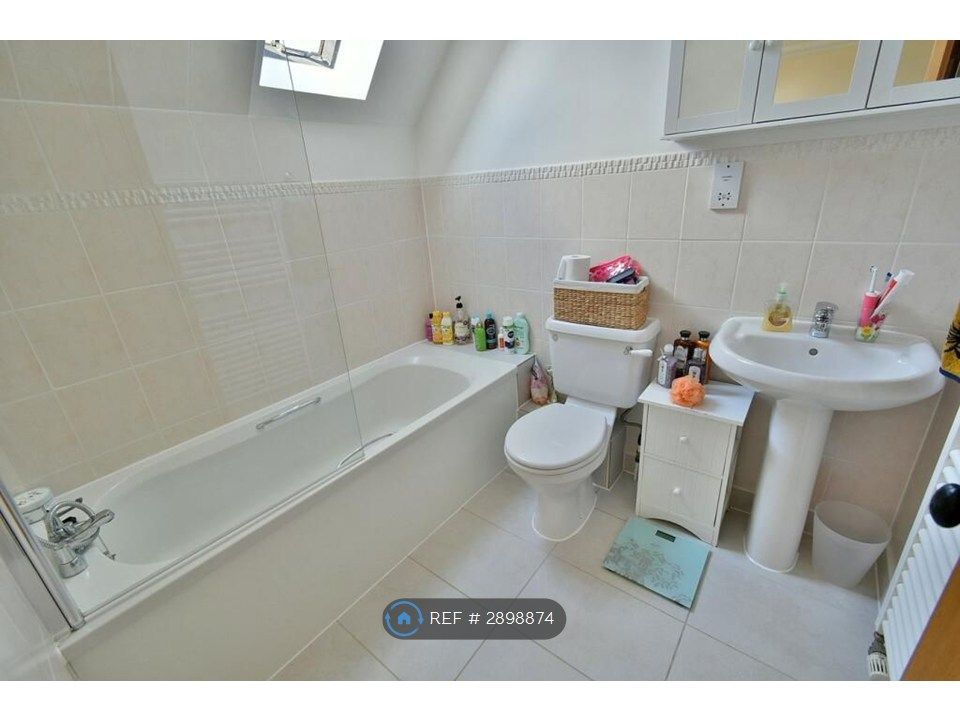 Property photo 3 of 6