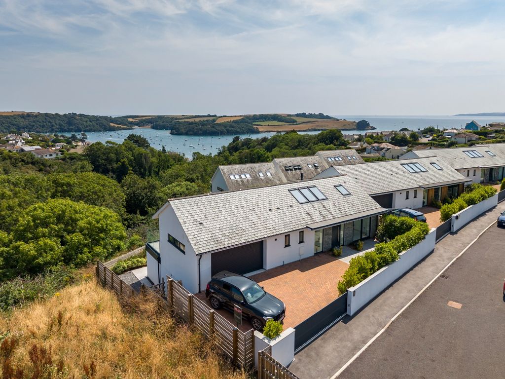 Property photo 2 of 30 4139603